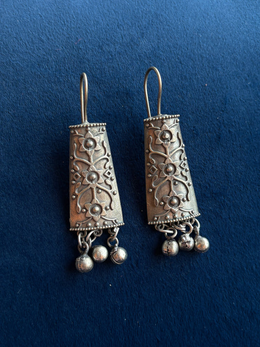 Taru Floral Danglers