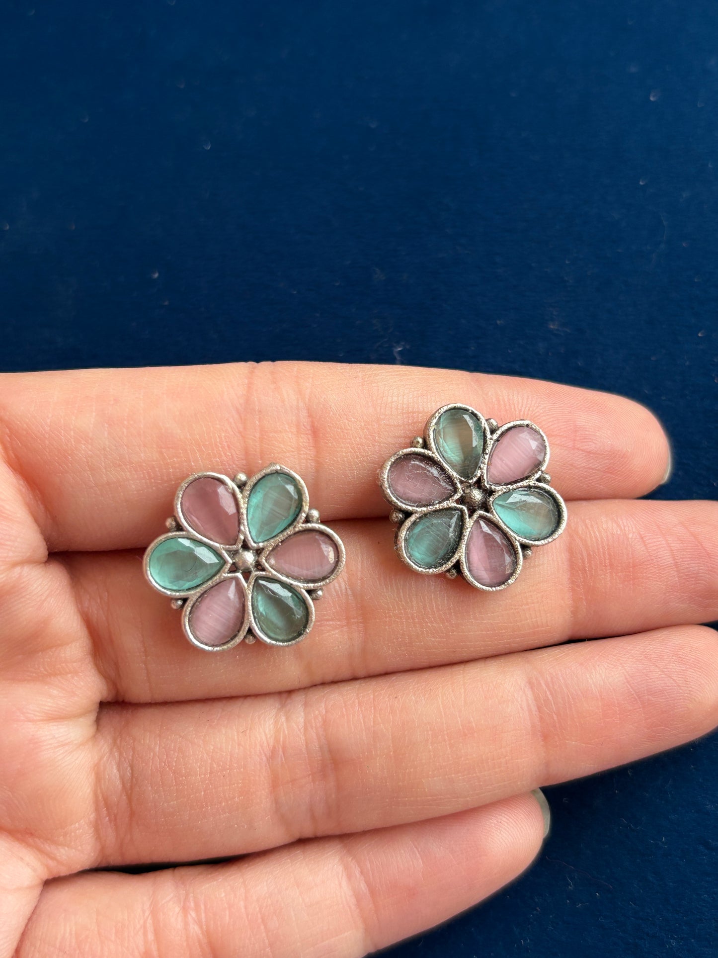 Petals Studs