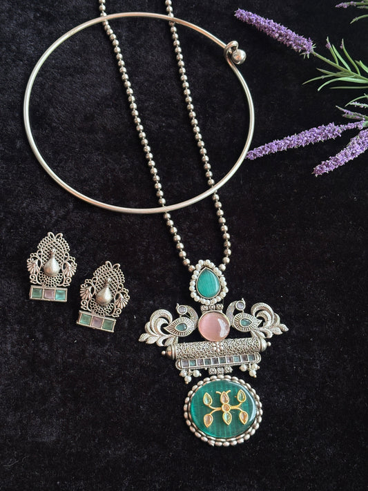 Statement Pendant Necklace
