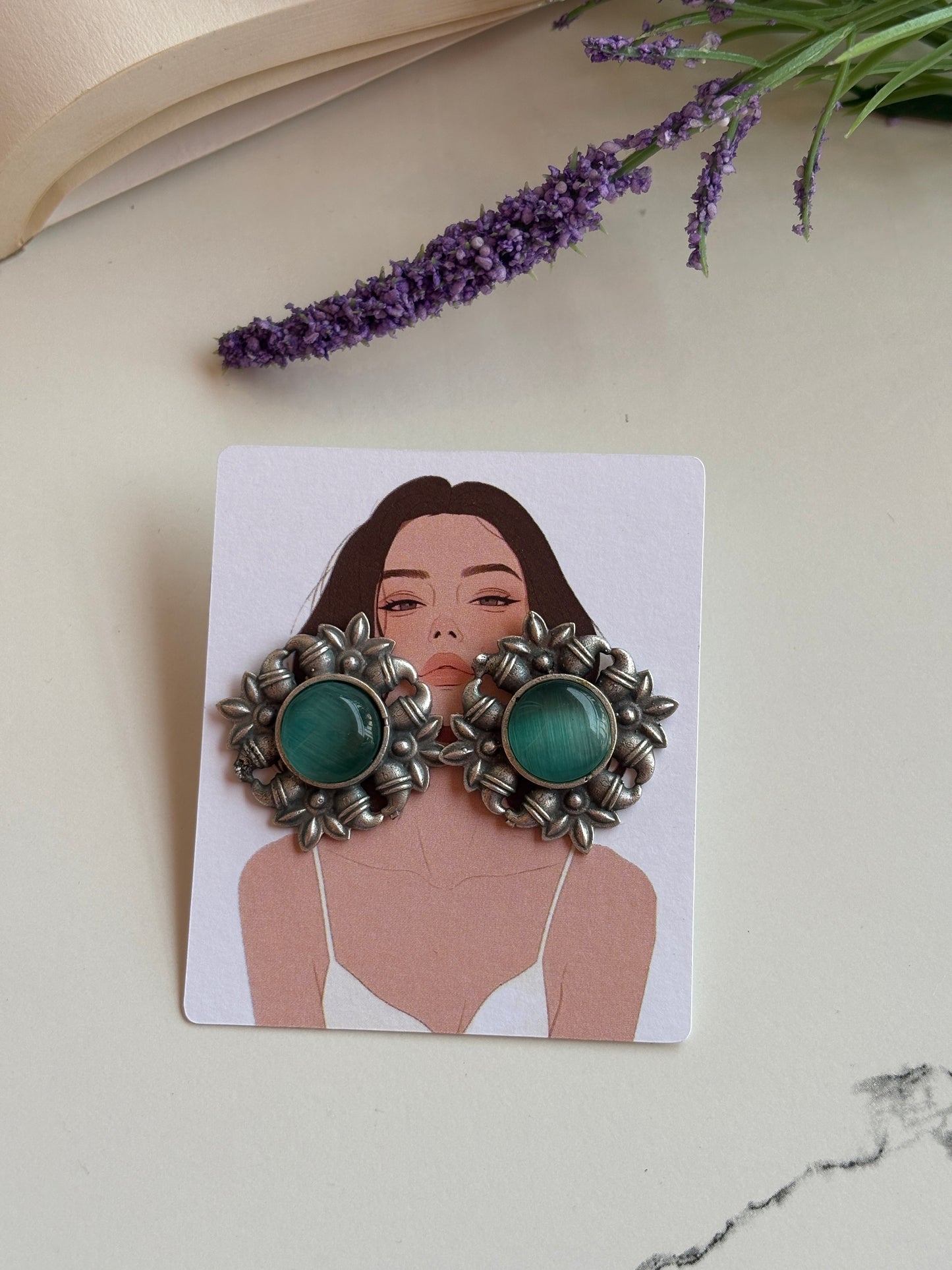 Oxidised hoops