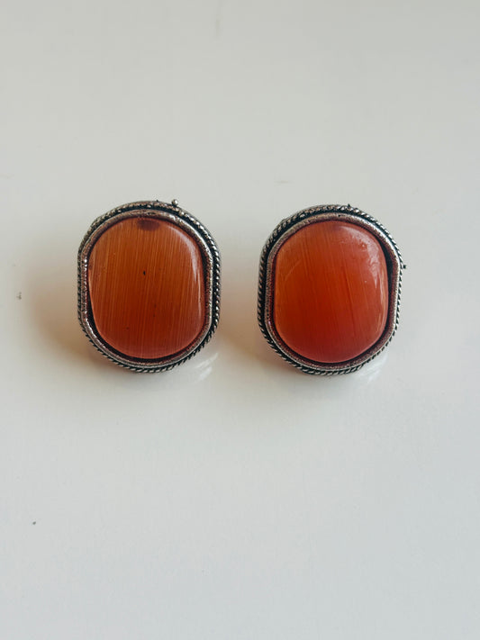 Stone stud