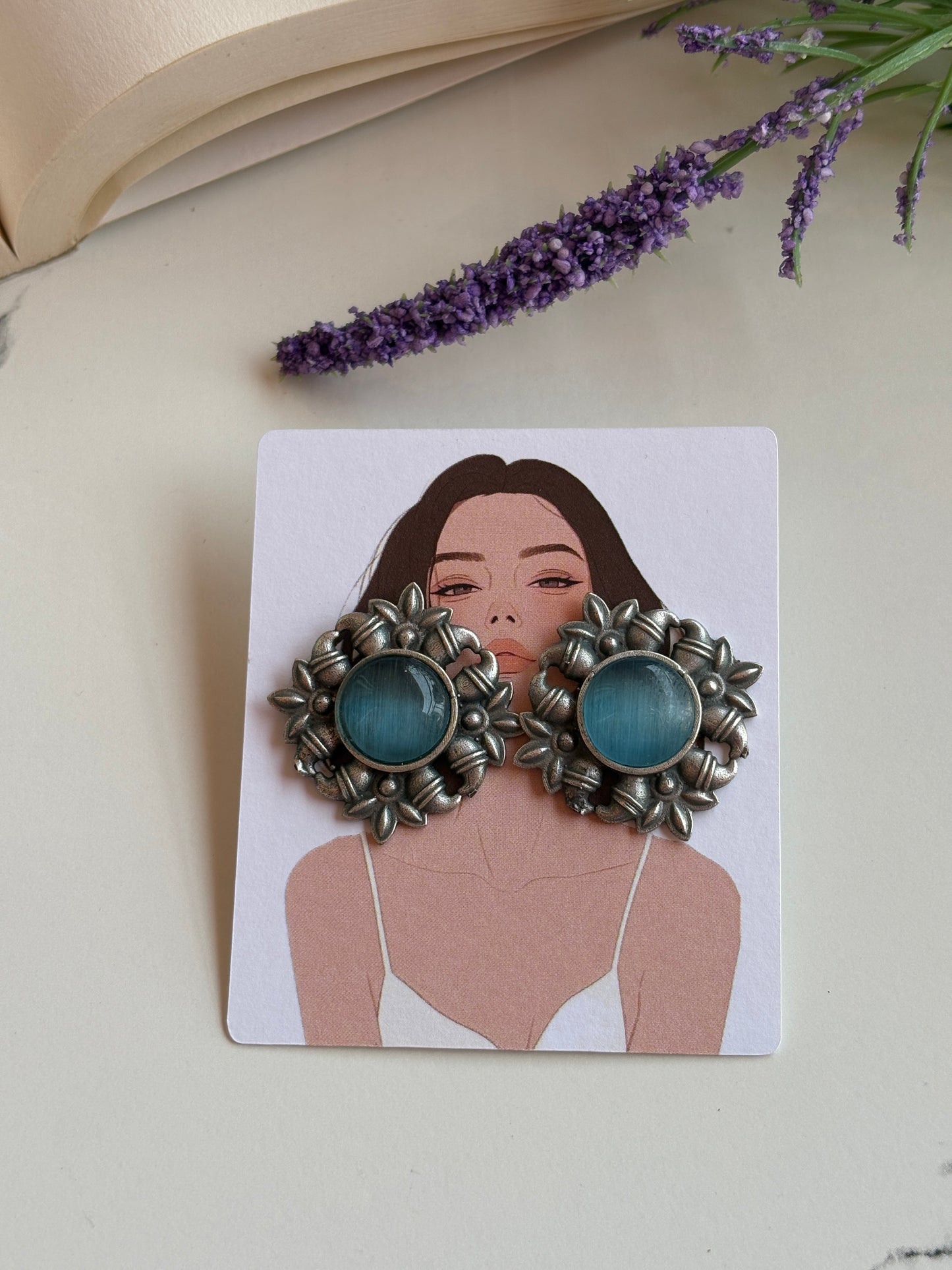 Oxidised hoops