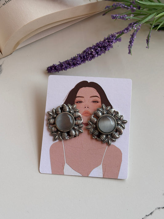 Oxidised hoops