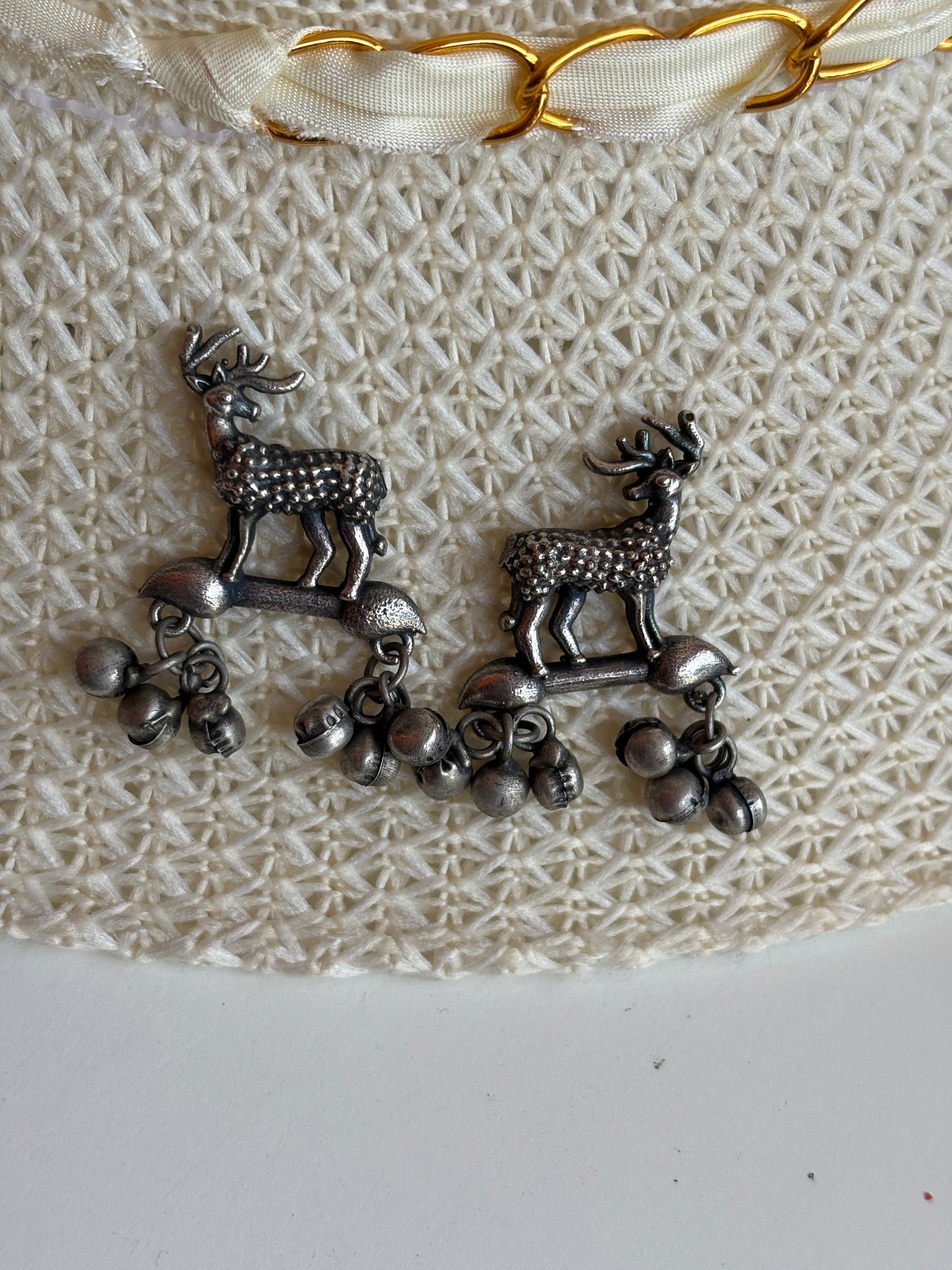 Deer stud