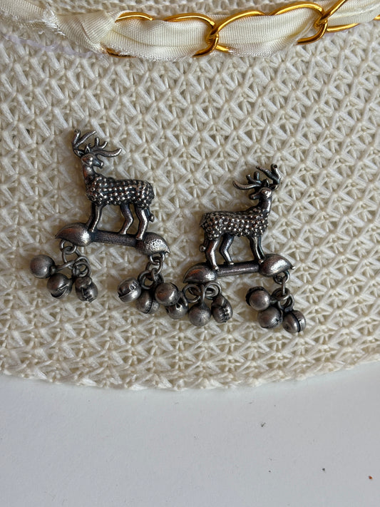 Deer stud