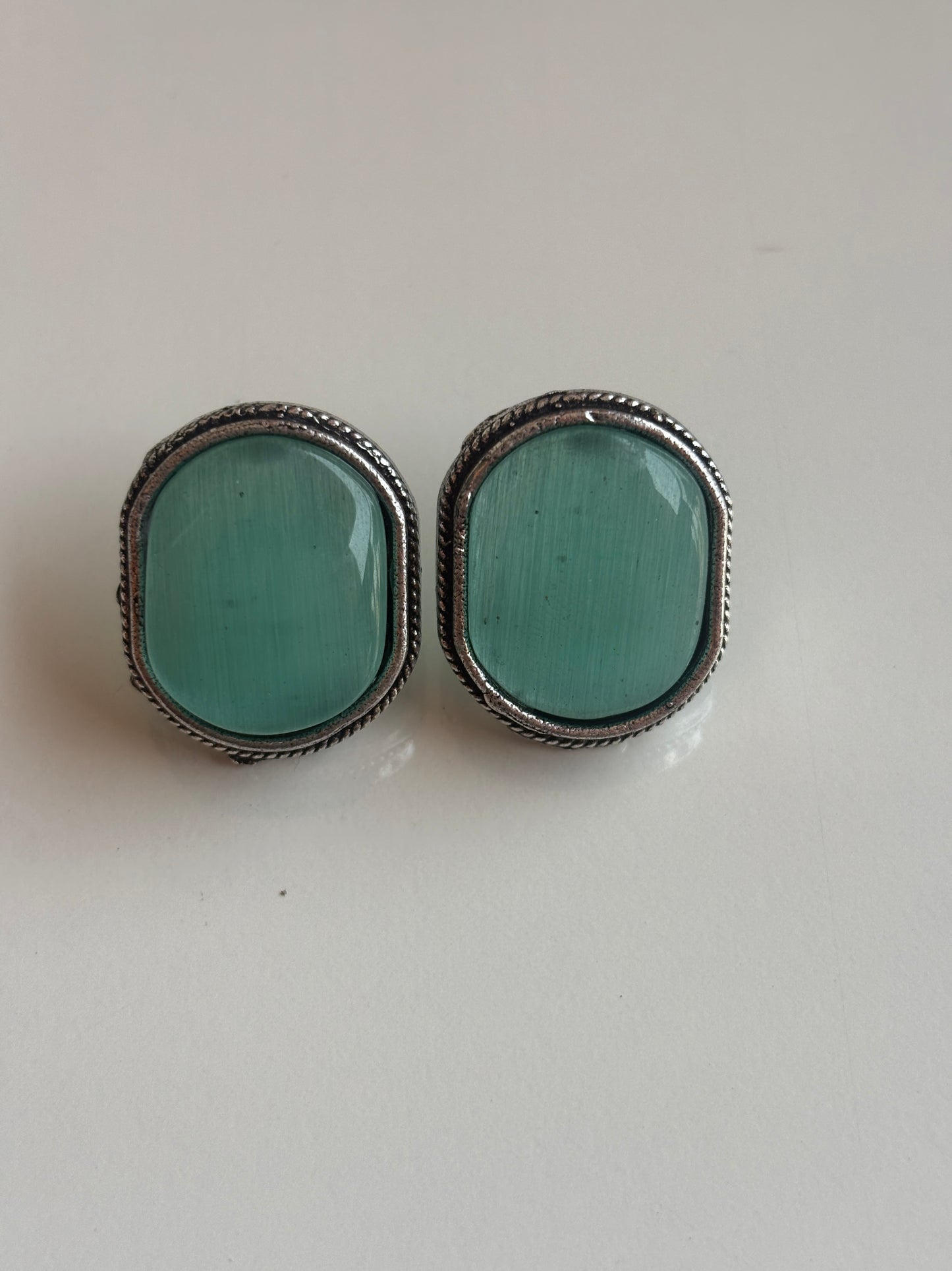 Stone stud