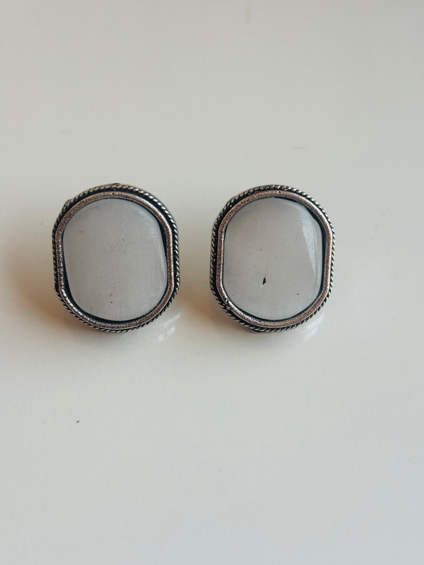 Stone stud